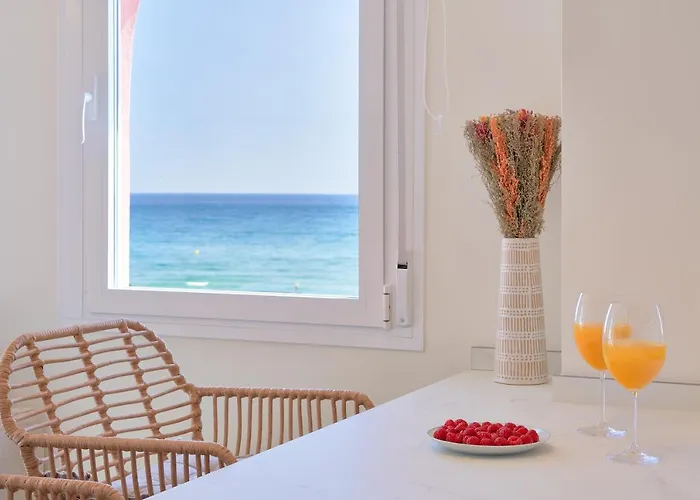 Sea Suite Beachfront