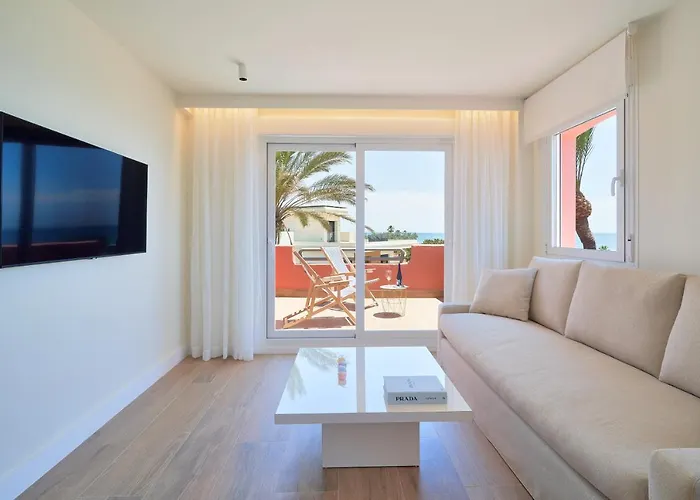 Sea Suite Beachfront